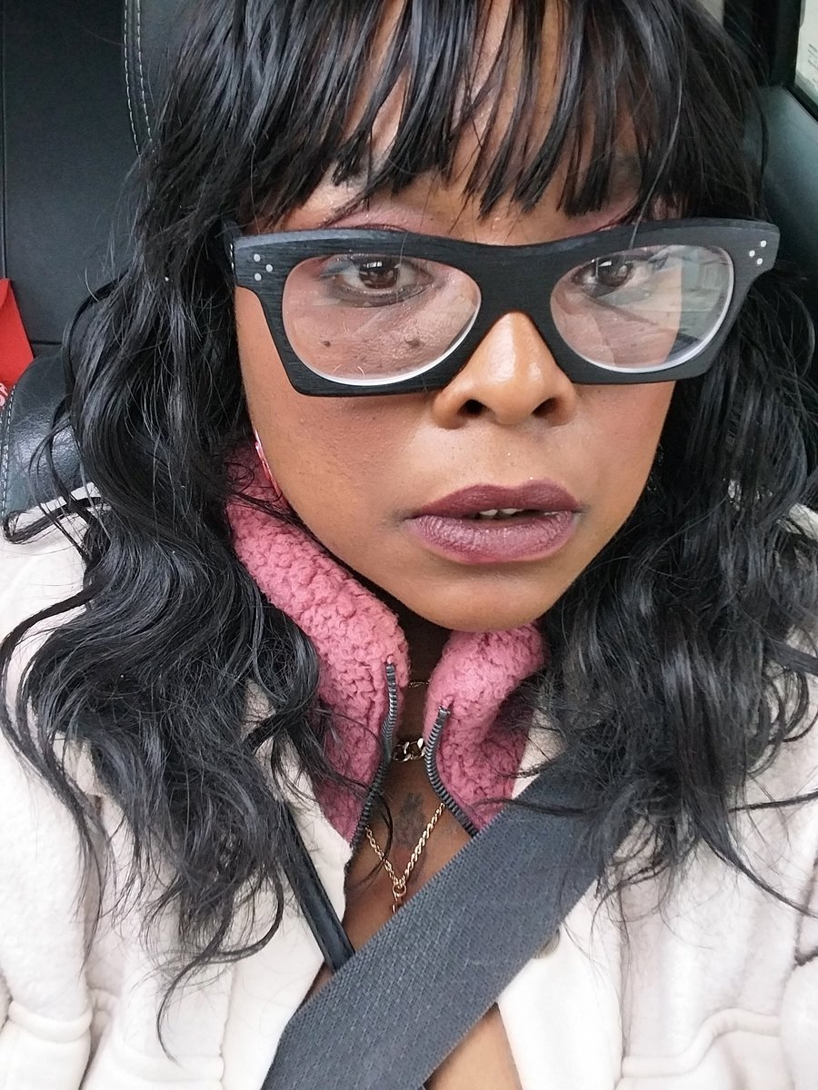 teka626's tweet photo. Out pushing paper!
#GirlBoss #BlackWomen #beauty  #findom #findomgoddess #findompiggy #photos #bdsm #baddie #weouthere #findomcrowd https://t.co/Uw3M9joopX
