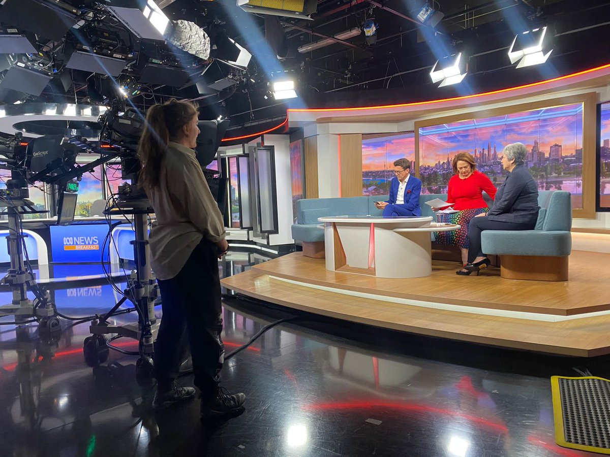 Vicki Treadell (@vickitreadell) on Twitter photo #goodmorning from #Melbourne!
Early start <a href="/BreakfastNews/">News Breakfast</a> studio with <a href="/mjrowland68/">Michael Rowland</a> & #LisaMillar. #goodmorning from #Melbourne!
Early start <a href="/BreakfastNews/">News Breakfast</a> studio with <a href="/mjrowland68/">Michael Rowland</a> & #LisaMillar.