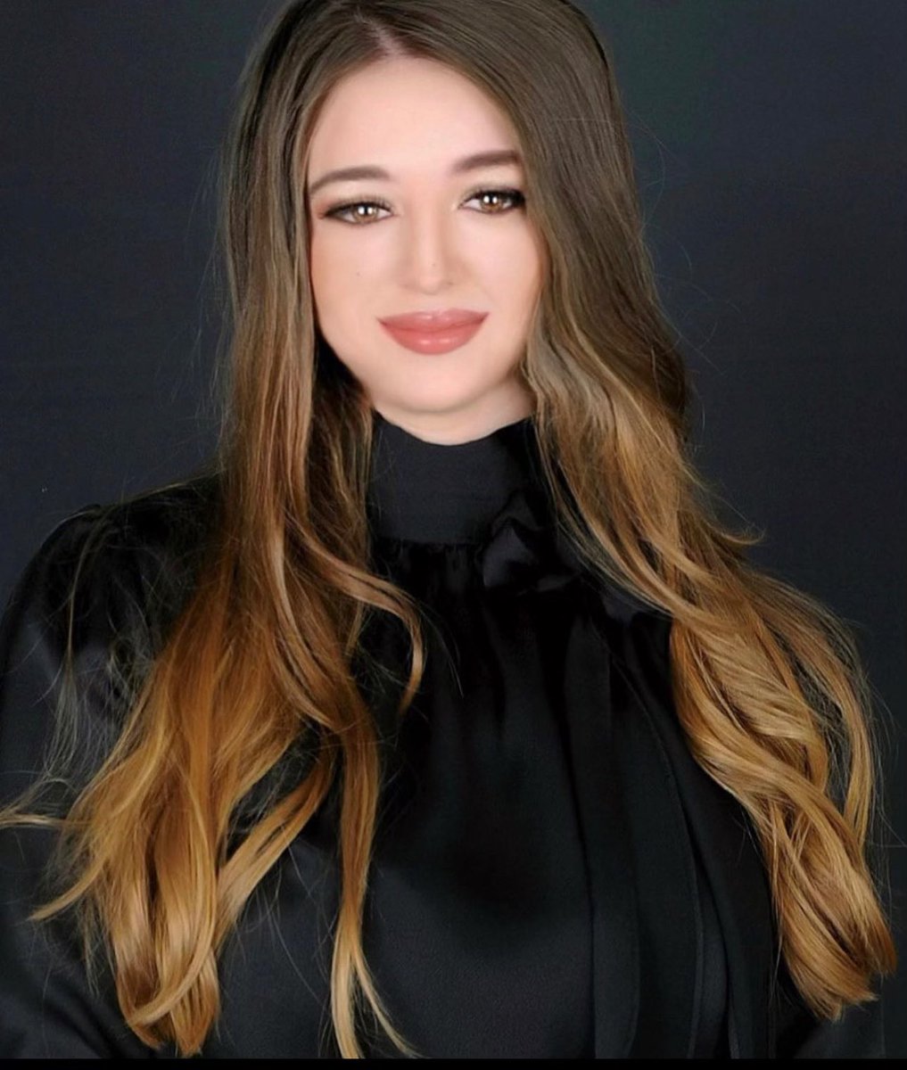 beyza_eee's tweet image. Sektöre bomba gibi girmeye hazır olan o kız 😅👩‍💻  #computerengineer