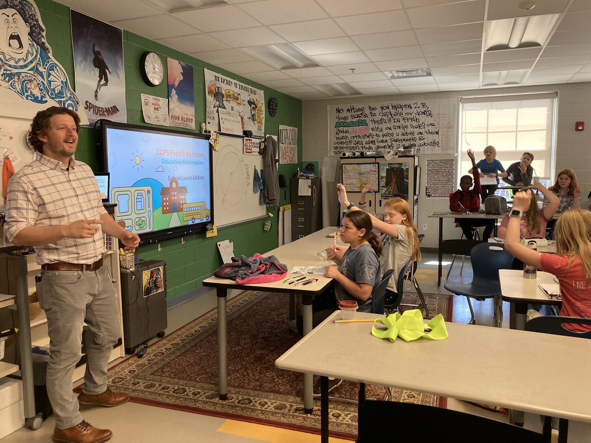 mrHooksHorde tweet media