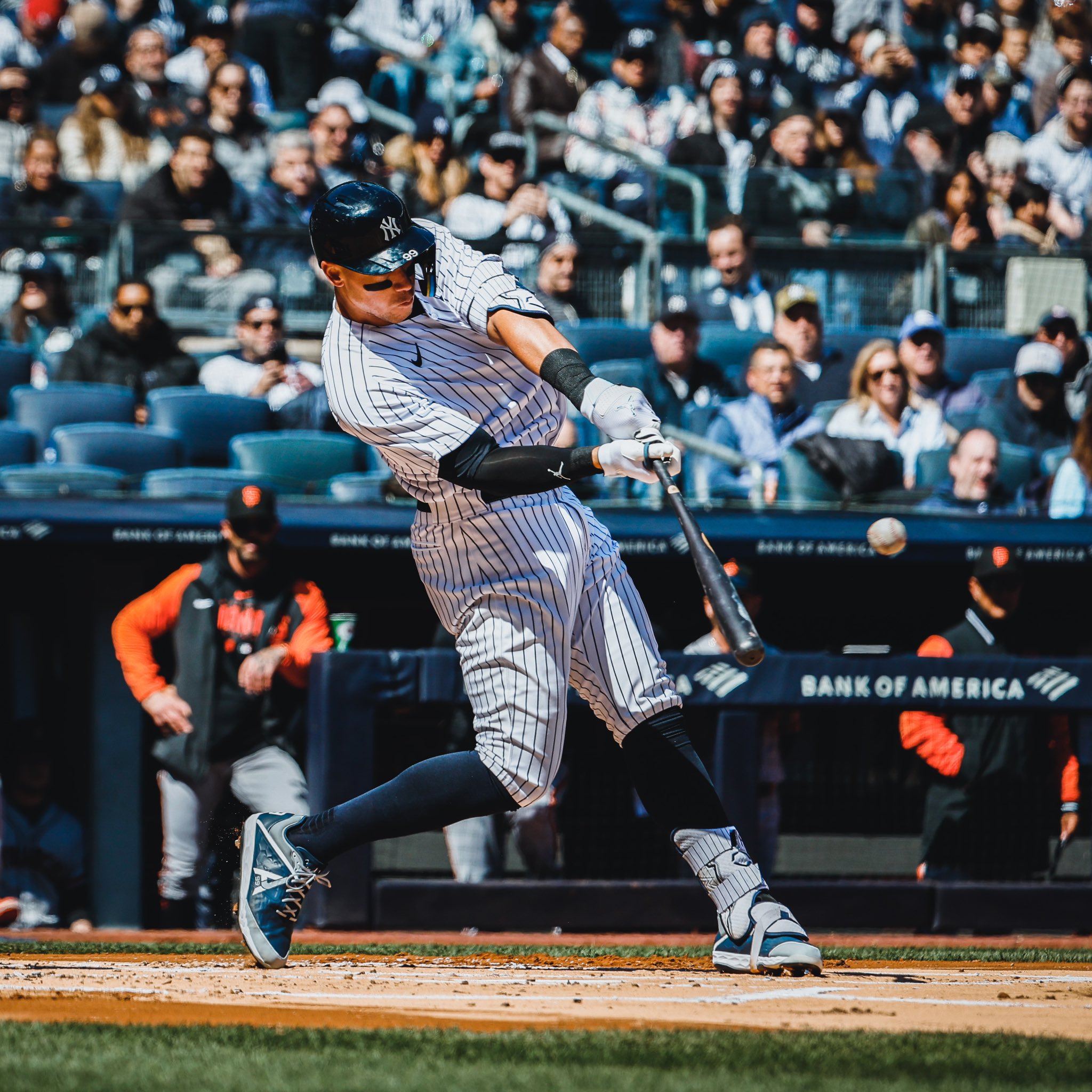 Judge hits a first-inning home run.