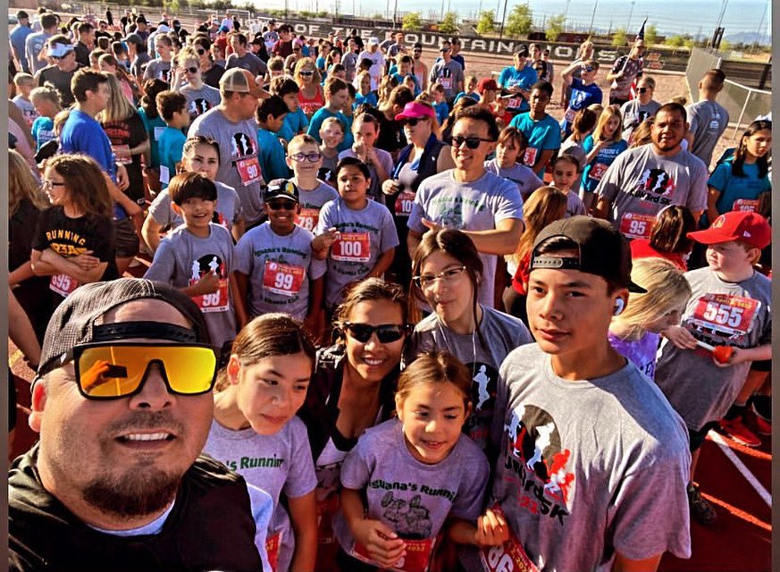 OTS_apparel's tweet photo. #only_the_strong_apparel
in the community for the RUN3rd 5k - don't miss out . So much fun with the Silent Auction, bounce houses, coffee trucks, mascot races before the start, and more!! @run3rdalliance
#run3rd5k #run3rd #5k #afterschoolprogram #mpsaz https://t.co/EY3QGXGwyq