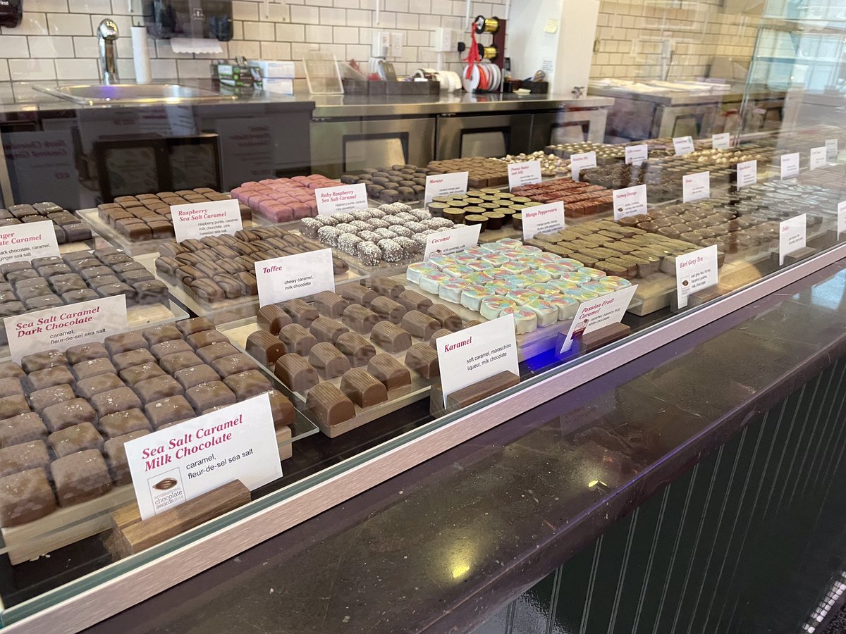 Chef Bari tweet media