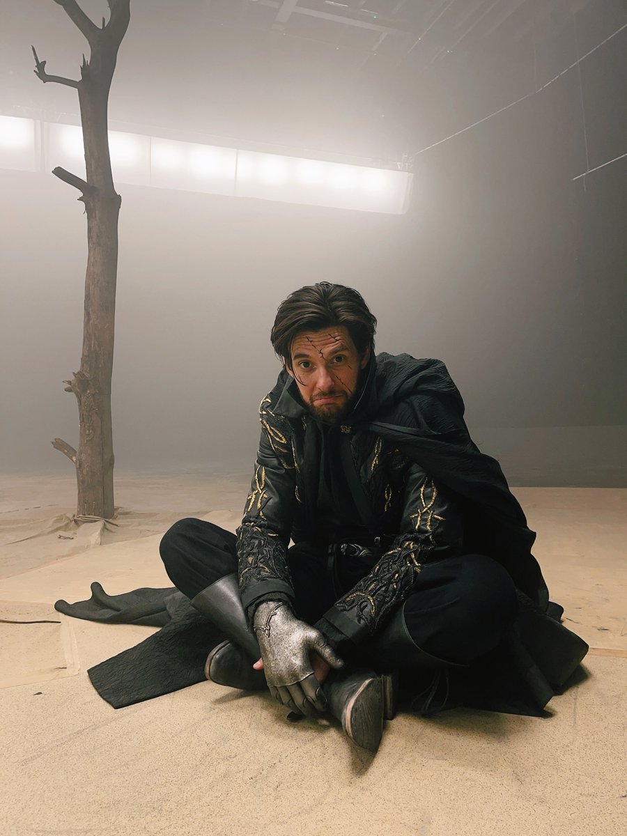 you voted, we deliver. ben barnes: the darkling of our hearts 🖤