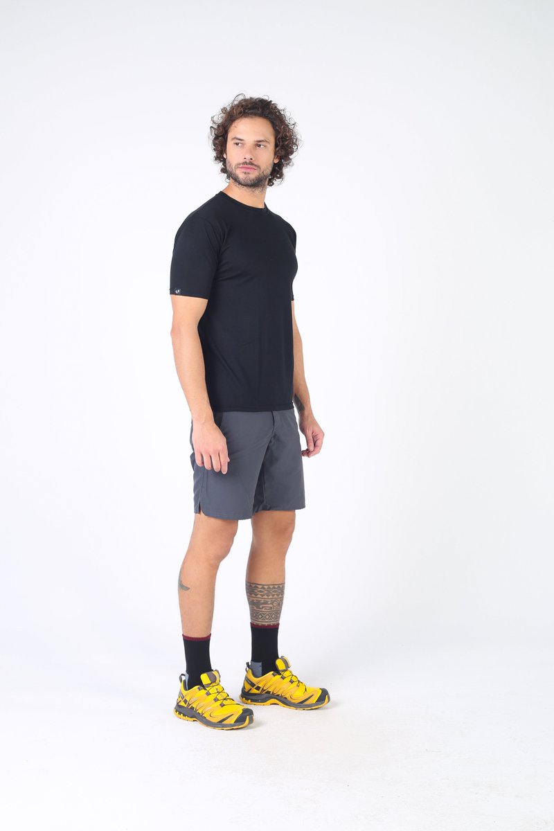 woolonausa's tweet photo. The men's short-sleeved wool shirt has a regular fit and features a crew neck design, making it a great option for both travel and workouts.
https://t.co/1hBvGANmAQ
#merinowool #baselayer #teeshirts #coldweather https://t.co/uc4peDl1iK