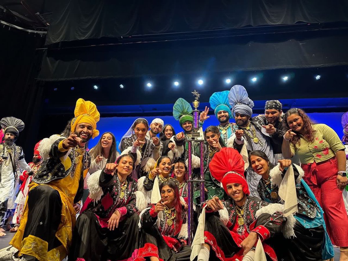 Congrats to Cardinal Bhangra as they placed 1st this passed weekend at Nachde Nashville at hosted at Vanderbilt University 🏆 #uofl #campusrec
