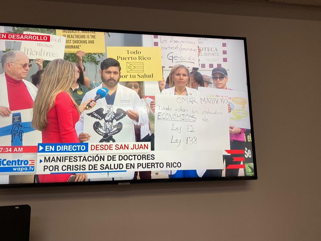 nadd320's tweet photo. Trabajo cumplido. Hoy dejamos saber al Gobierno que habemos proveedores de salud molestos ante las prácticas dilatorias en el servicio médico que queremos brindar a nuestros pacientes. Lo que redunda en que el paciente no reciba un servicio de calidad ni oportuno. https://t.co/oWRhKm2KkE