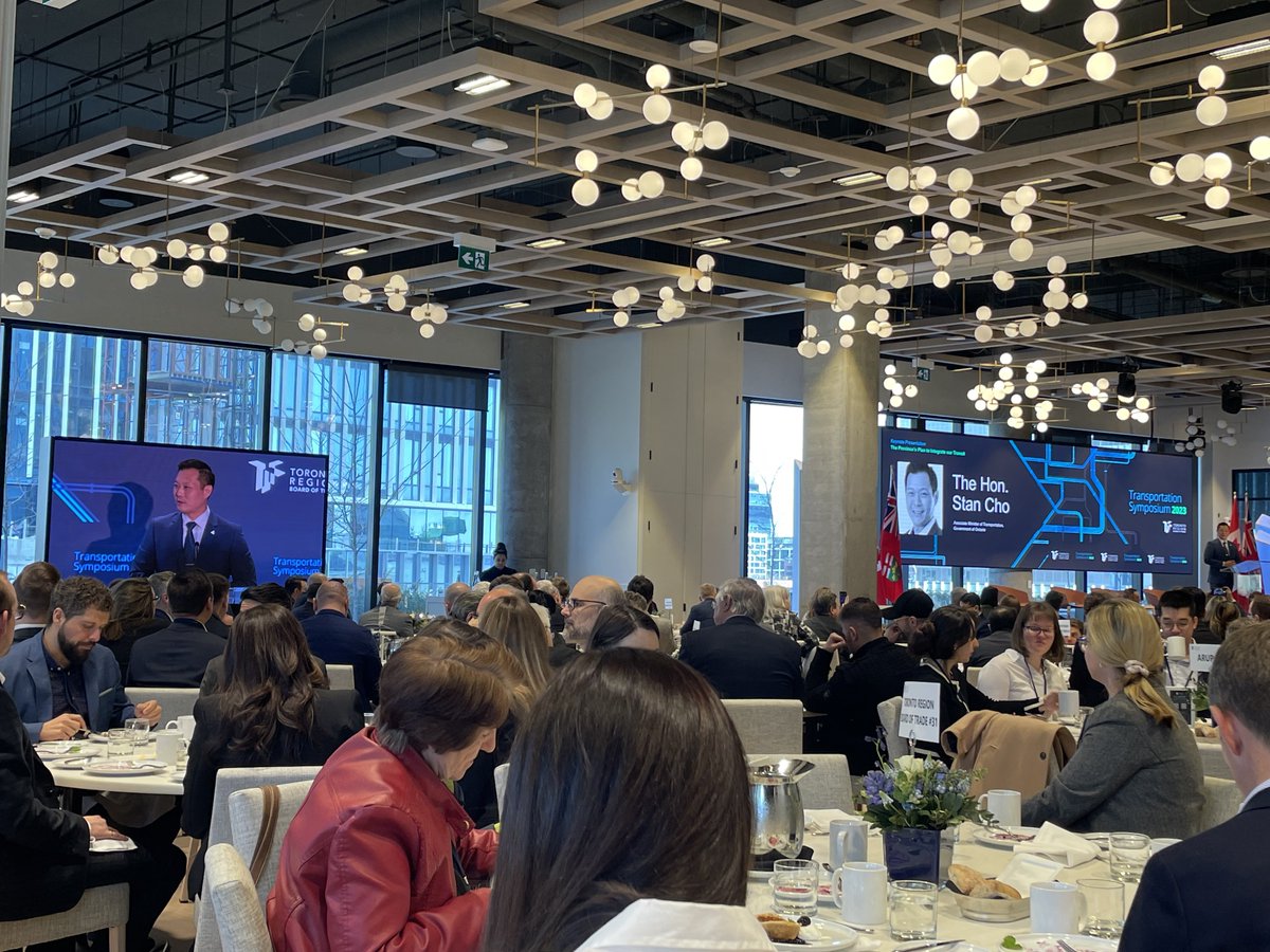 AlexanderGlista's tweet photo. Huge news: At the @TorontoRBOT Transportation symposium, @StanChoMPP commits to full Provincial funding for transit fare integration across the Greater Toronto Hamilton Area. Game-changer for transit users. #onpoli https://t.co/ZU27KoUEgx
