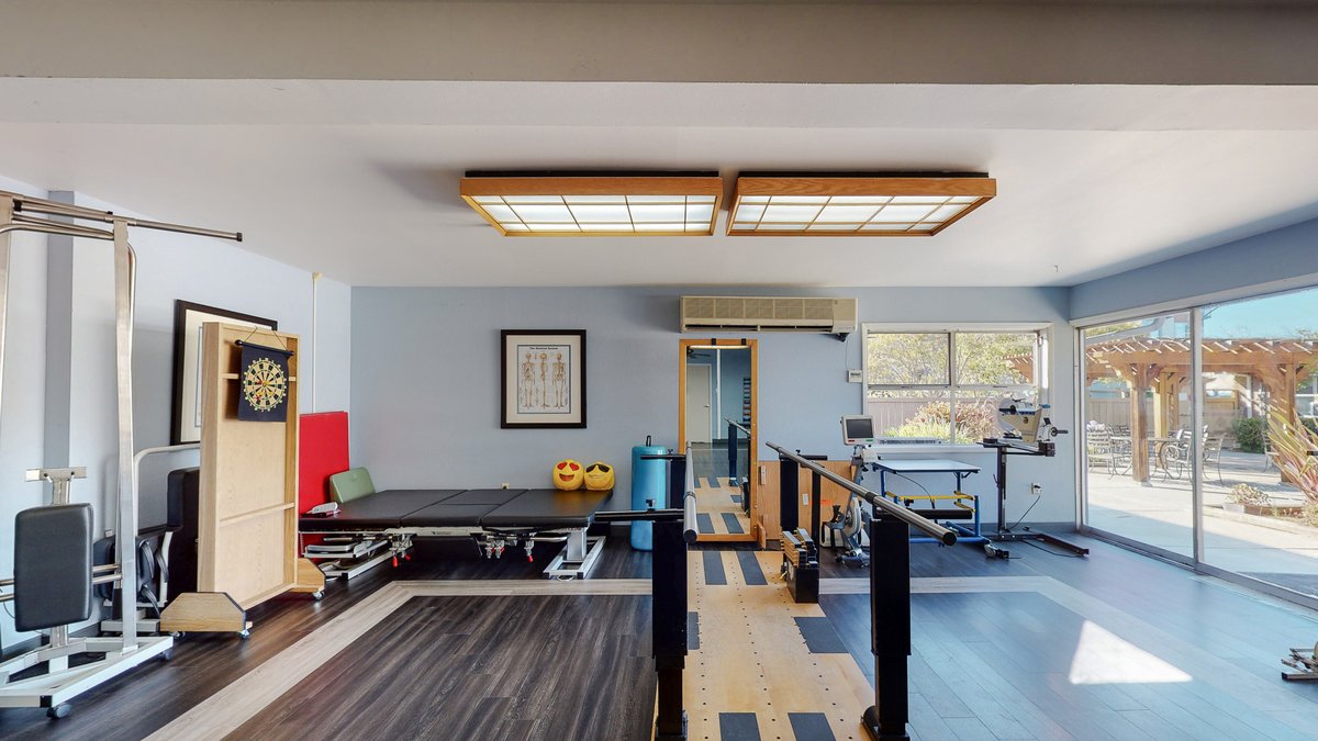 virtualtoursllc's tweet photo. Our Photography and virtual tours can provide visual information about the healthcare center's facilities, equipment, and services, making it easier for patients to make informed decisions. https://t.co/nPWLS0Mtx9