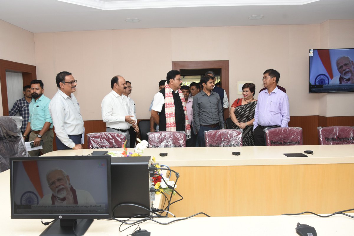 SiprdAssam's tweet photo. Hon’ble Minister P&amp;RD, F&amp;CS &amp; CA and GAD etc Assam Sjt. Ranjeet Kumar Dass, today officially inaugurated the newly constructed Conference Hall, Guest House, and Hostel at SIPRD Khanapara. https://t.co/zwsPcxbjXK