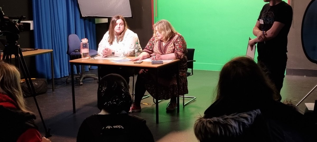 Our S2 pupils became detectives for the day learning about different faculties and potential careers at <a href="/CaledonianNews/">Glasgow Caledonian University</a>.  Our group worked together to identify the murderer.  Well done team 👏 <a href="/WhitehillSec/">Whitehill Secondary</a> <a href="/MsAndersonDHT/">Ms Anderson</a> <a href="/mcrpathways/">MCR Pathways</a> <a href="/2020Whitehill/">whitehill parents 2020 🌈</a>