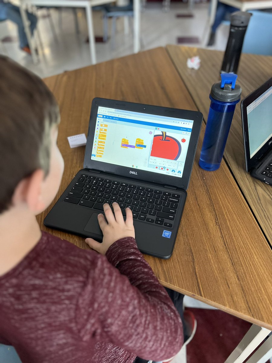 mrstepien's tweet photo. Bowling, coding, Minecraft &amp; more for @PlowmansPS2016 “Panda Pride Day”#grade1 https://t.co/haLP5FILog