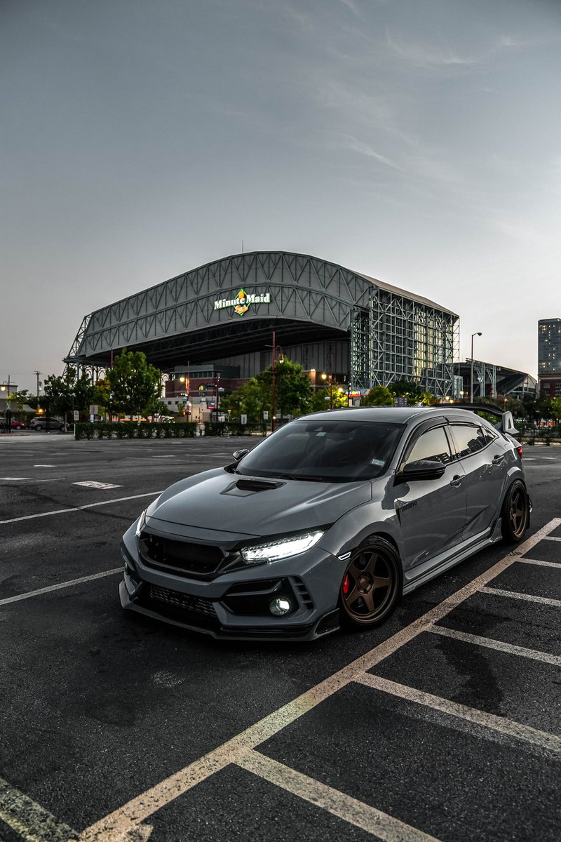 Today is the day, Opening day! ⚾️ 

•
•
#fk8houston #fk8typer #ctr #honda #fk8 #civictyper #hondacivictyper #prl #hondata #boost #vtec #turbo #jdm #jdmculture  #jdmlife #typer #mugen #houston #hondalove #hondanation #jdmgram  #hondatyper #japancar #ctr #honda #jdmcars #japan