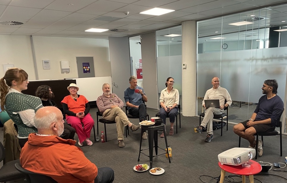 Neighbour_hoods's tweet image. What a great time we had at the Wellington and Auckland meetups in Newzeland. 🙌
Meeting mazing people interested in the #distributedweb and #web3 and having some great discussions about the potential of Distributed Collective #Sensemaking.
Thread 👇