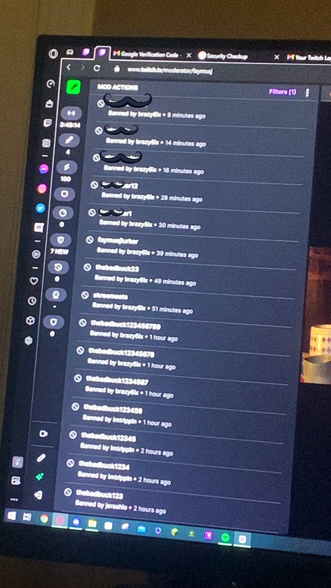 Jerashioo's tweet photo. Blocking our real names out this is 18 bans from the guy who used y’all system to ban me. Falsely btw. 🦅 https://t.co/R2LhCytnLd