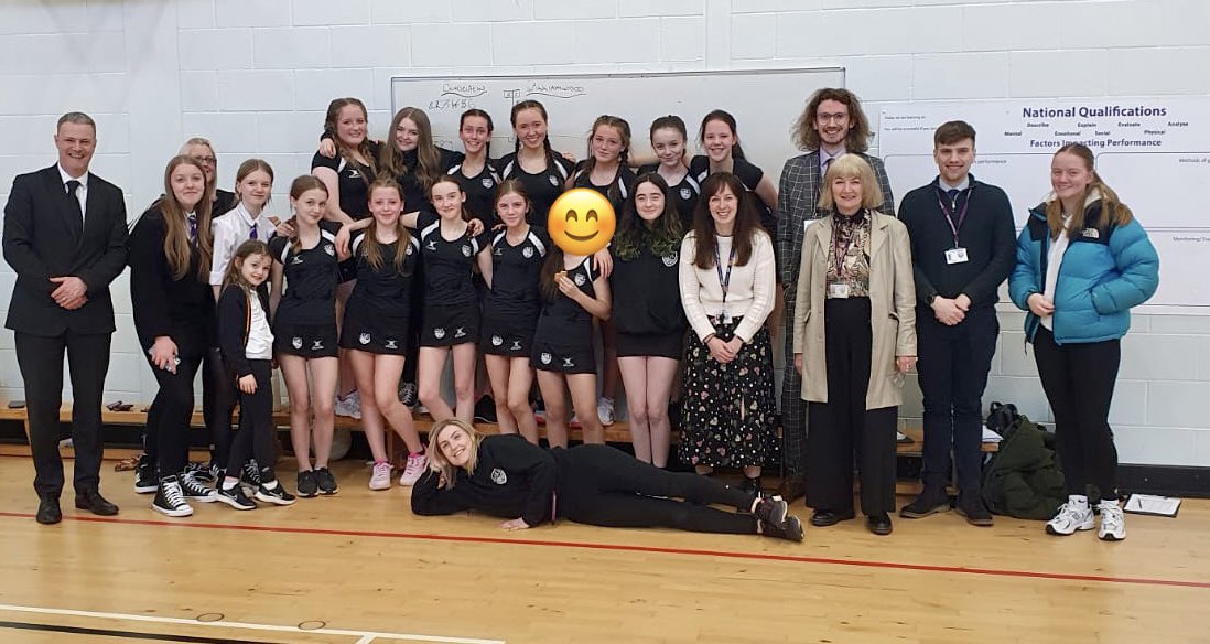 ClydeviewPE's tweet photo. After a nail biting 3rd quarter, @clydeview_a take the win and book their place in @NetballScotland Schools’ Plate Final.

Thank you @WilliamwoodHS for such a competitive match 🤝

Thanks to all spectators for the support 👏🏻
#AmbitionCommitmentDetermination

@ClydeNetball https://t.co/uUsnQewZhr