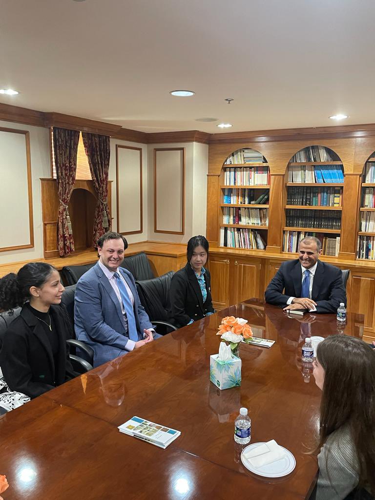 Ambassador Al-Hadhrami: It was a pleasure meeting today students from <a href="/GeorgeMasonU/">George Mason University</a> representing #Yemen in the <a href="/NCUSAR/">National Council on US-Arab Relations</a> 2023 National University Model Arab League Conference. I wish them much success in this endeavor and for their academic aims.