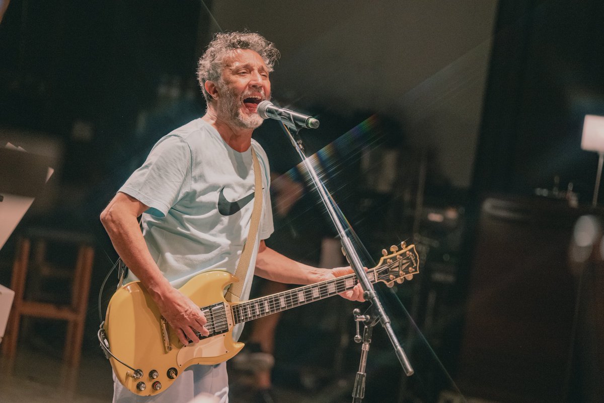 Fito Paez tweet media