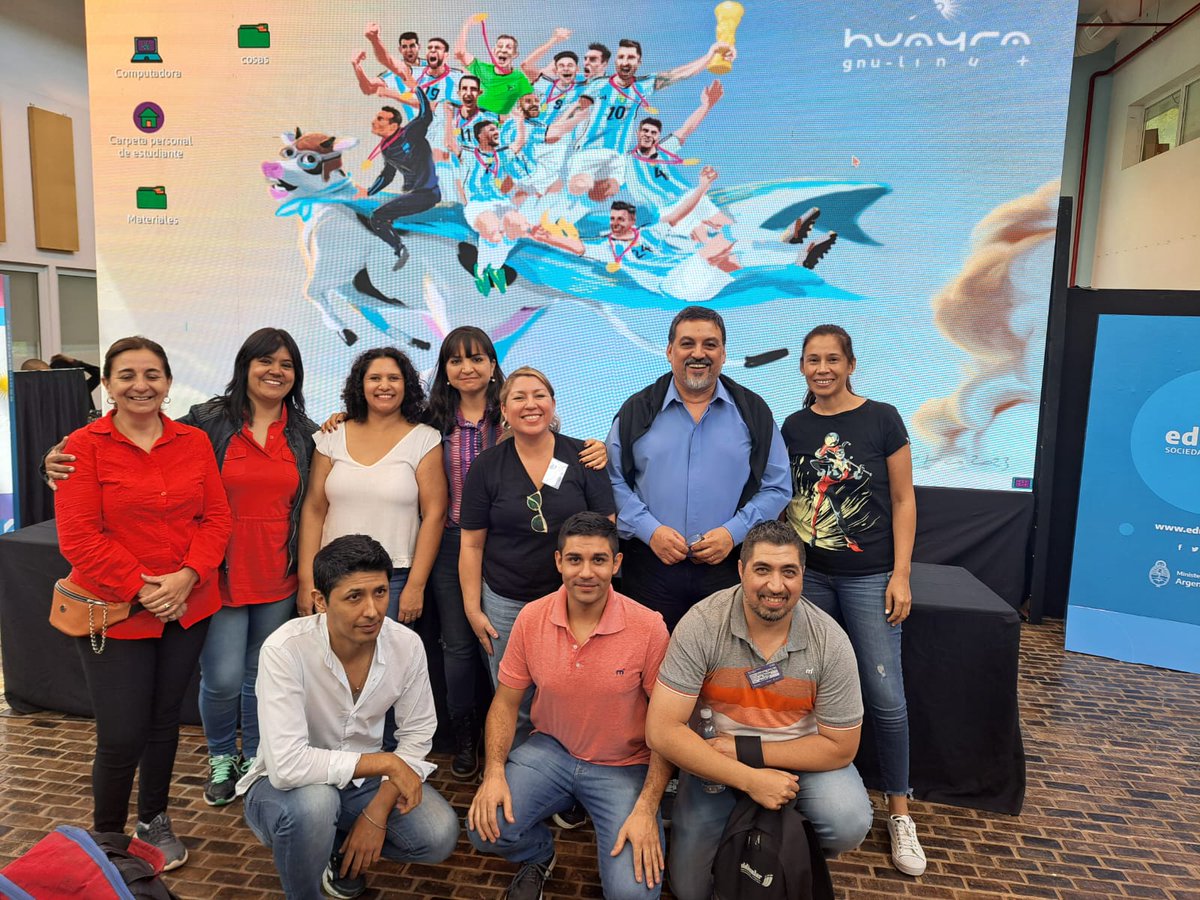 DirGralSistemas's tweet photo. Nuestro Director @CCortes2810  y parte del Equipo Jurisdiccional participando del Encuentro Nacional PNIDE #ConectarIgualdad  2023.
@laurapenacca @EducarseAr @ConectarGob  @EducacionAR @mineducacion2 @jaimeperczyk @ArielMartinezLR https://t.co/fS6HJBtIhG