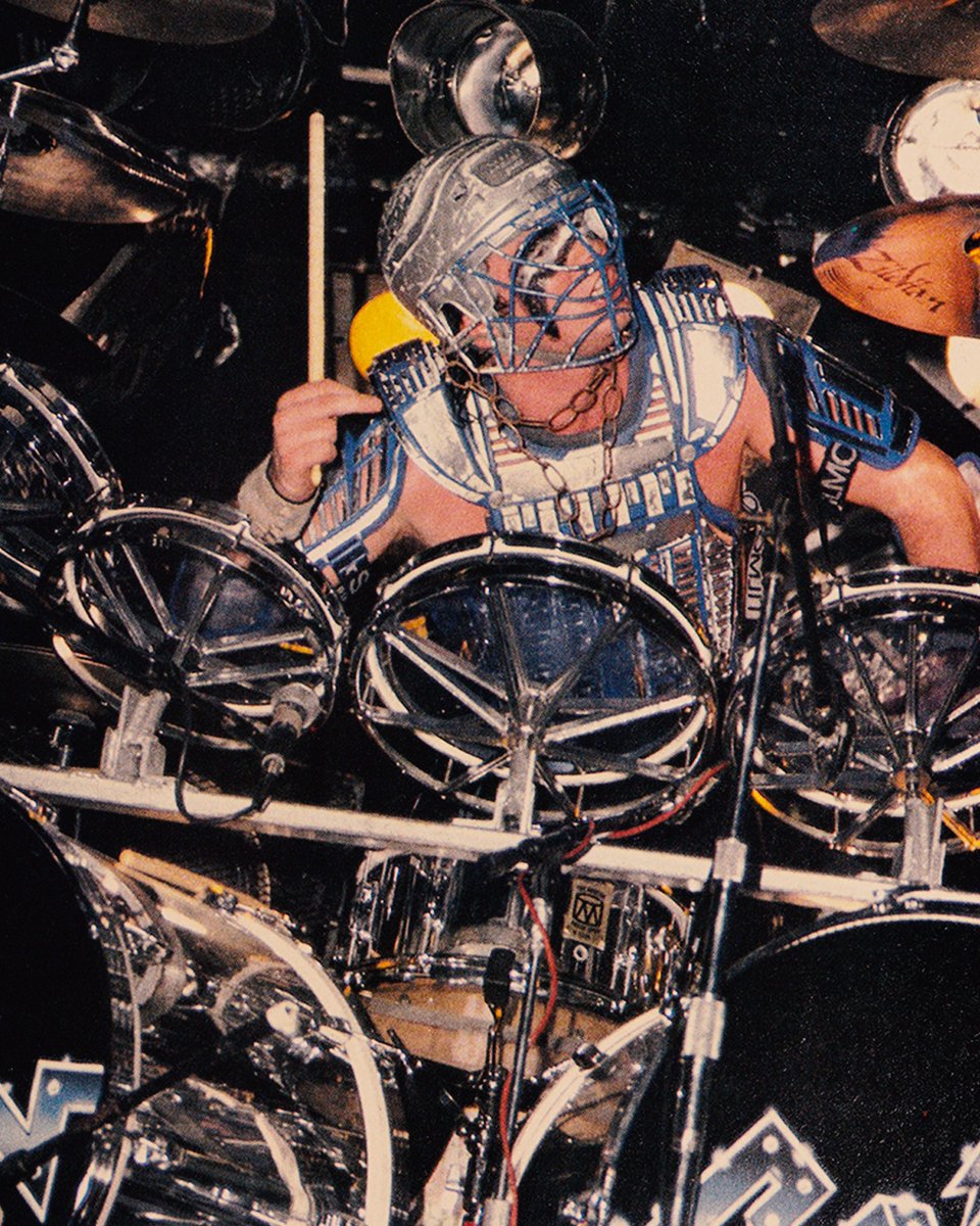 hit_parader's tweet image. "The most injured man in rock and roll." Name that drummer!

Photo by Ira Rosensen from Hit Parader, October, 1987.

#hitparader #hitparadermagazine #trivia #triviathursday #metal #rock #guitar #drummer #rockstar #drums #drumstick #zildjian #football #hockey