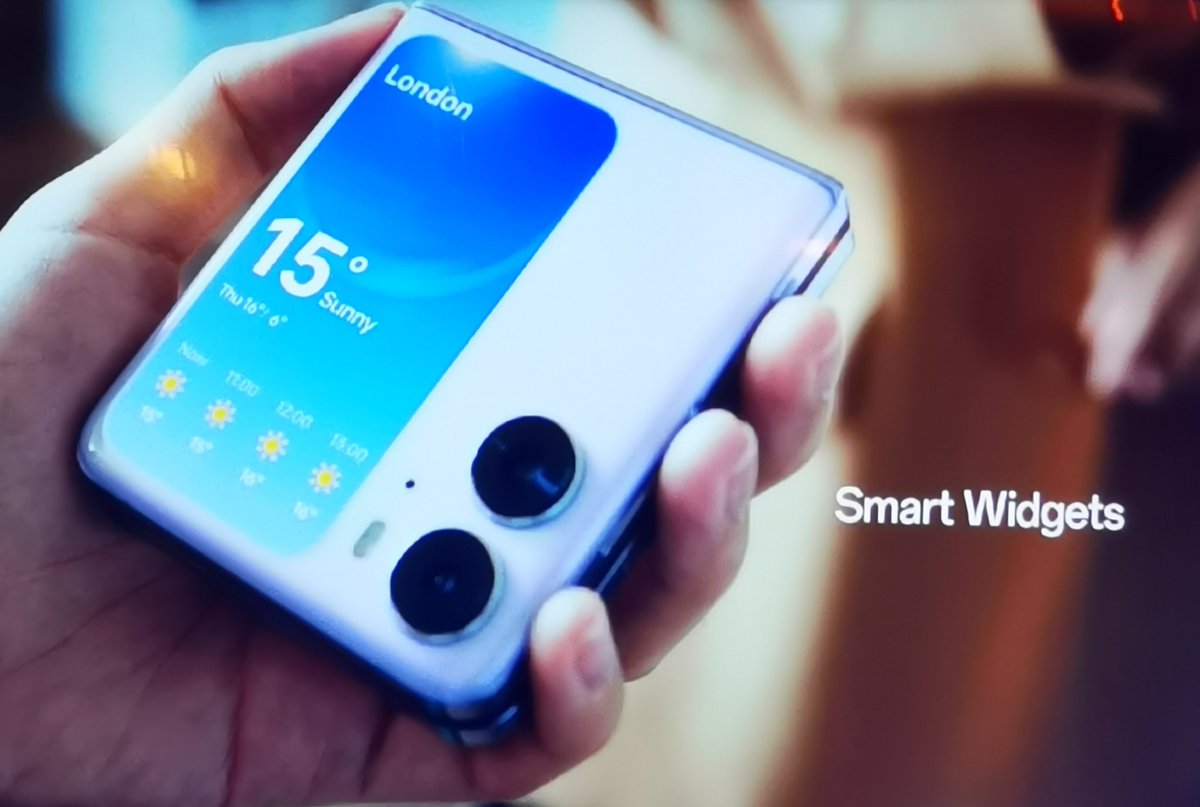 cherylkahla's tweet image. The #OPPOFindN2Flip is availlabe in stores from R1 199.

@OPPOSouthAfrica @TheCitizen_News #TheCitizenTechCheck #FlipSideOPPO