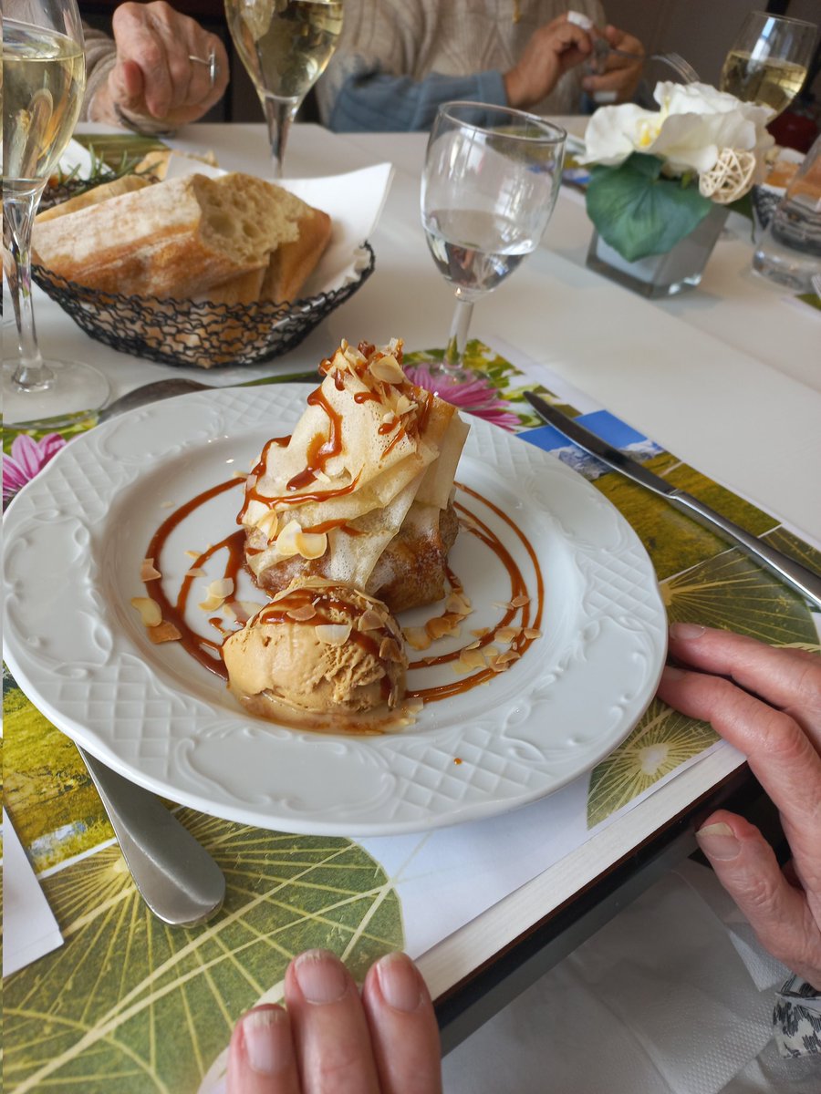 Ce déjeuner Montagnard est notre adieu à la saison d'hiver.  Notre chef <a href="/restalliance/">Restalliance</a> nous a proposé une tartiflette gourmande et généreuse. A l'année prochaine, nos bons plats d'hiver !