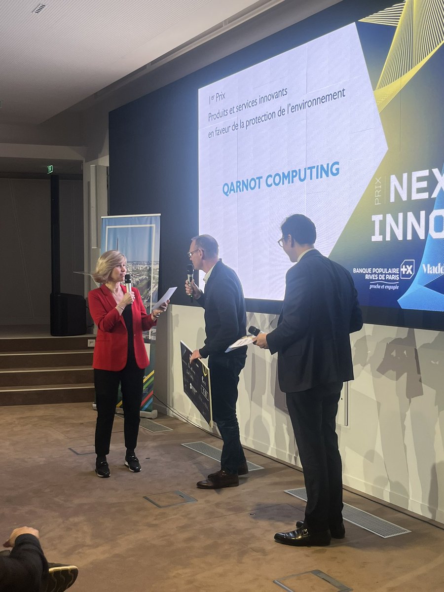 Applaudissements pour le grand vainqueur de cette seconde catégorie : l’entreprise <a href="/Qarnot/">Qarnot</a> computing 🖥️ 👏 Elle propose des services et des infrastructures informatiques de type cloud écologique et durable. #NextInnovBPRI