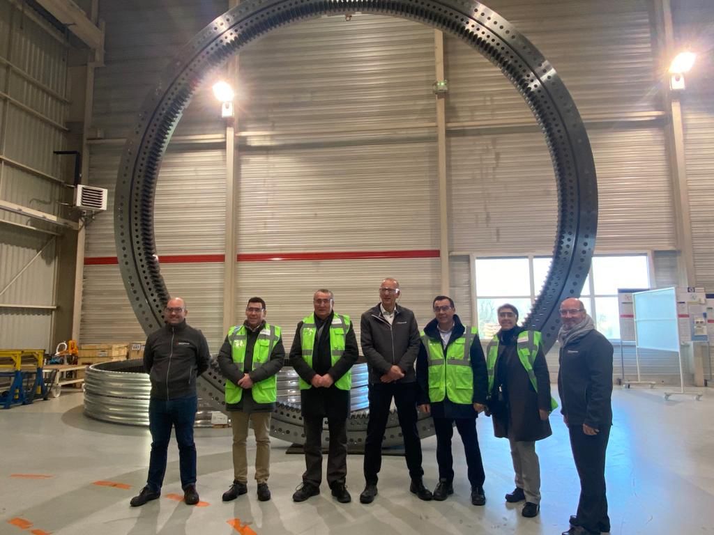 a_leboeuf's tweet photo. #SessionVendée Pas de parc éolien offshore sans retombées éco locales ! Un exemple : l’entreprise vendéenne #Rollix @DefontaineGroup Ses couronnes d’orientation de pales équipent 1 éolienne sur 4 dans le monde ! @cathmacgregor @frederic_petit1 @SiemensGamesaFr @EoliennesMerYN https://t.co/ti5EoMHXEM
