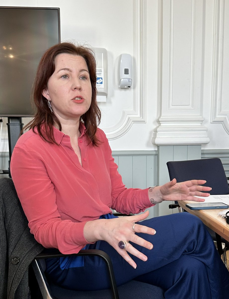 European Parliament Training Programme for Young journalists, day 3: working visit to the EP. Meet &amp; greet with MEP's! 

The training for young journalists is a European Parliament programme managed by <a href="/BelgaNewsAgency/">Belga News Agency</a> 

More info? eutraining.belga.be

#EUtraining #Belga