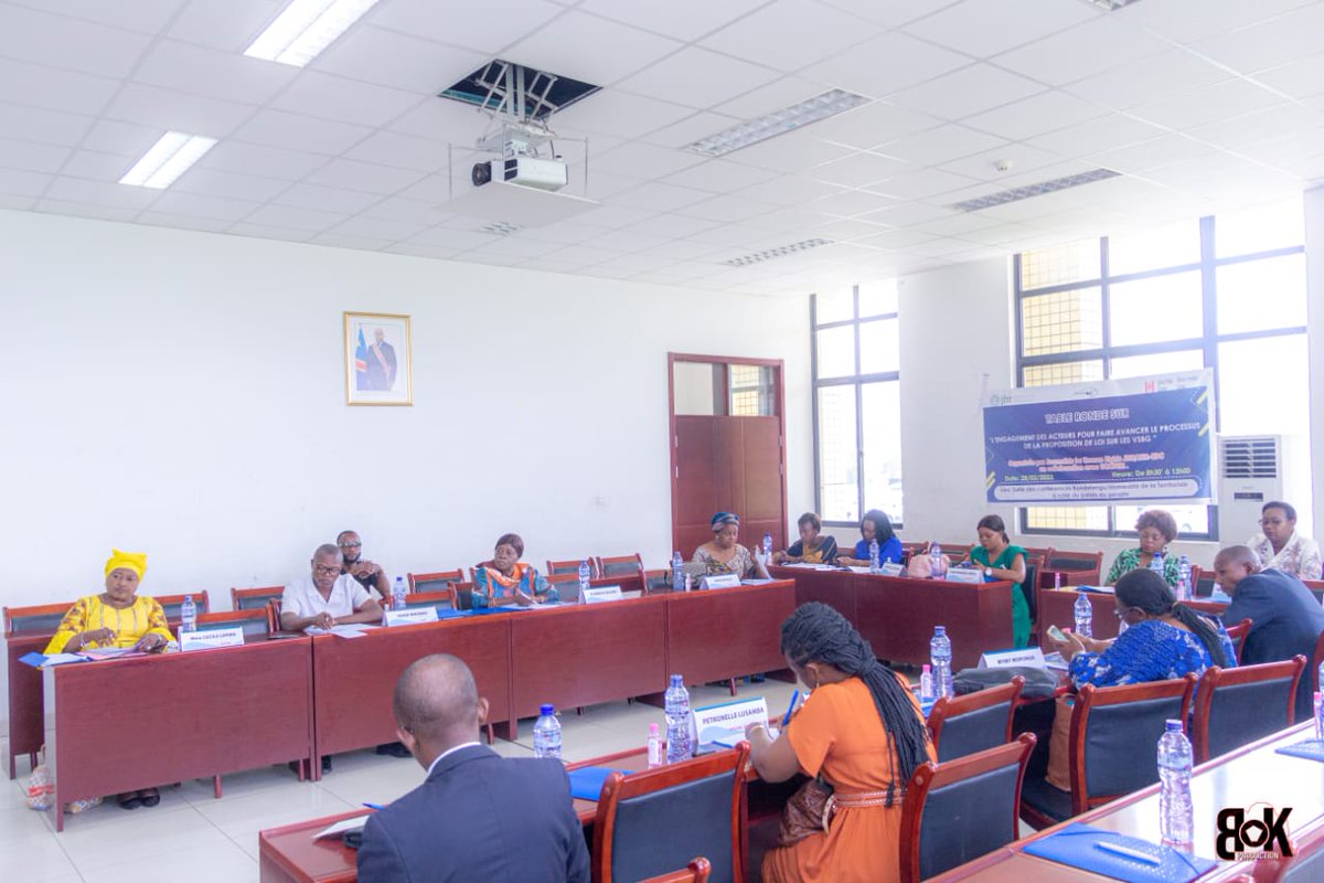 La Rdc a besoin d'une loi qui prend en compte toutes les formes des VBG.
oisillonsinfos.org/2023/03/30/gen…

<a href="/AFRICTIVISTES/">AfricTivistes</a>
@internews @safesisters 
#RDC #VSBG #Femme #codepenalcongolais