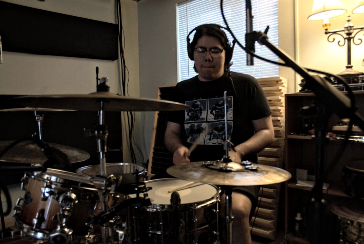 RidgetopStudio's tweet image. Recording drums with Edward Flammond for the new Diaphane

#recordingstudio #drums #drummer #sonordrums #remodrumheads #ludwigsnare #meinlcymbals