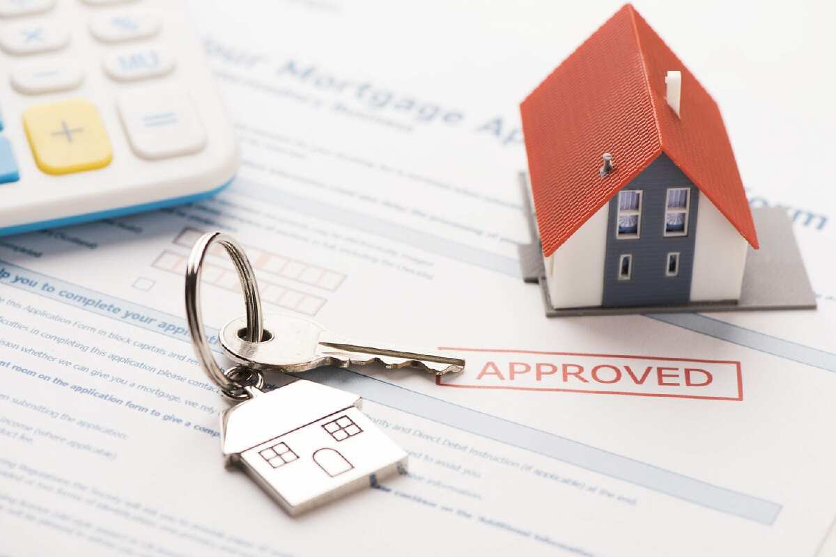 sharonflorian's tweet photo. Just under 45% of first-time homebuyers committed more than a quarter of their income to payments on their new mortgage. https://t.co/dLq2jHy3lP https://t.co/RIQuicnz0m