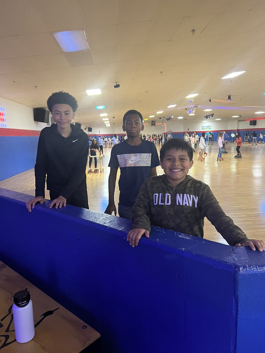 Sarah Raycroft tweet media