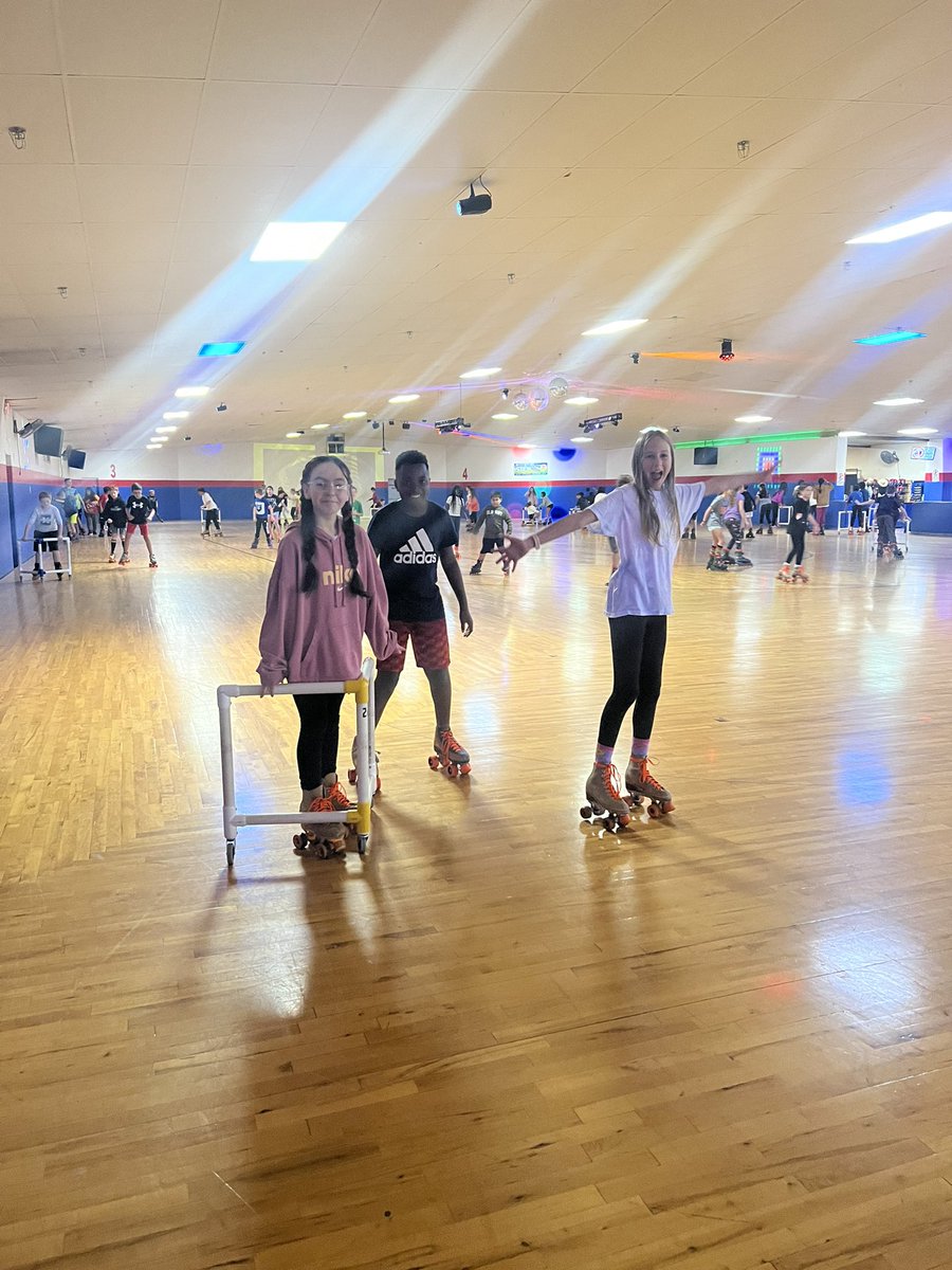 Sarah Raycroft tweet media