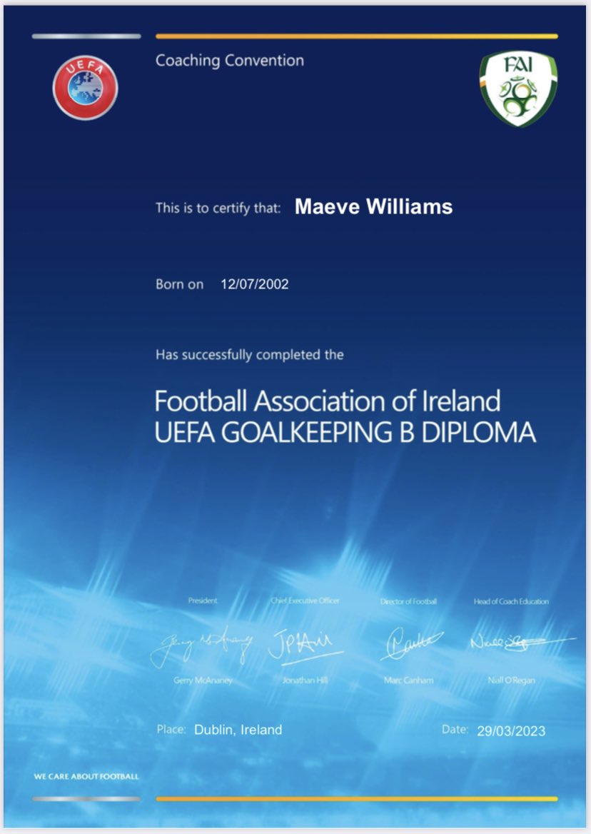 Delighted to receive my UEFA GK B Diploma yesterday ⚽️

 Massive thanks to tutors Paul and Richie @FAICoachEd for all their help and guidance🙏🏻