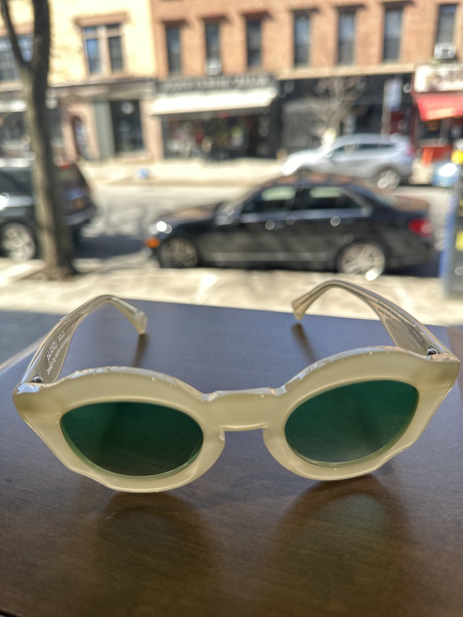 VisionaryOptics tweet media