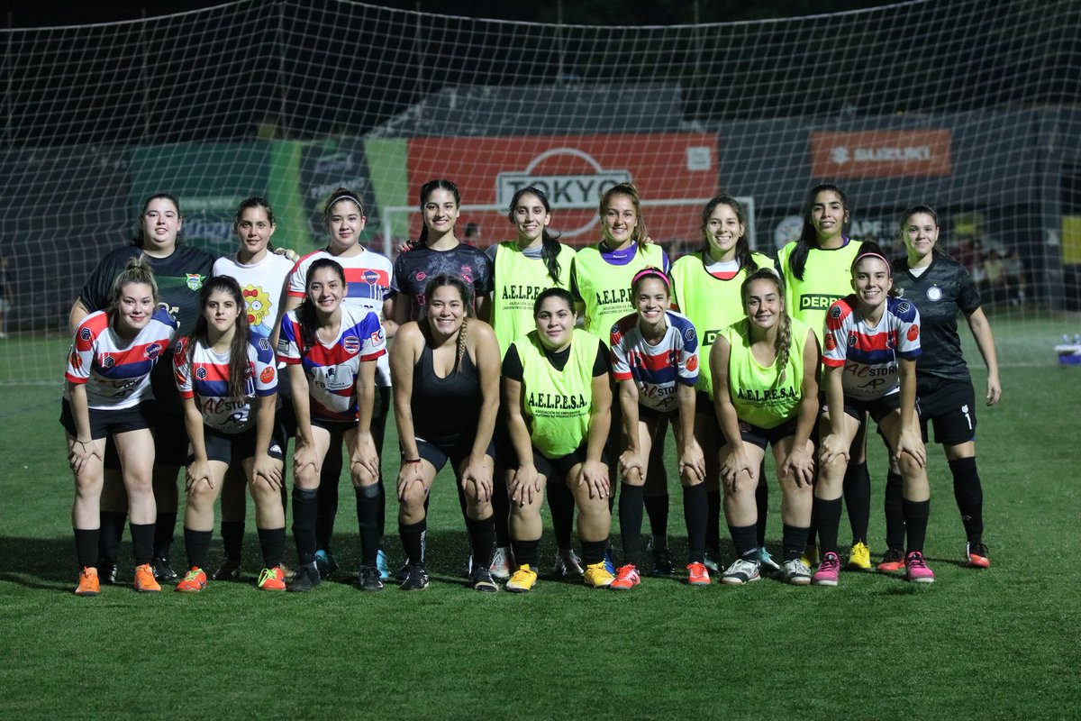 GANARON LAS PESADAS ‼️🌪️👊🏻🔵🔴
<a href="/lapesadalambare/">La Pesada</a> 
<a href="/ligadetuiteros/">Más Liga</a>