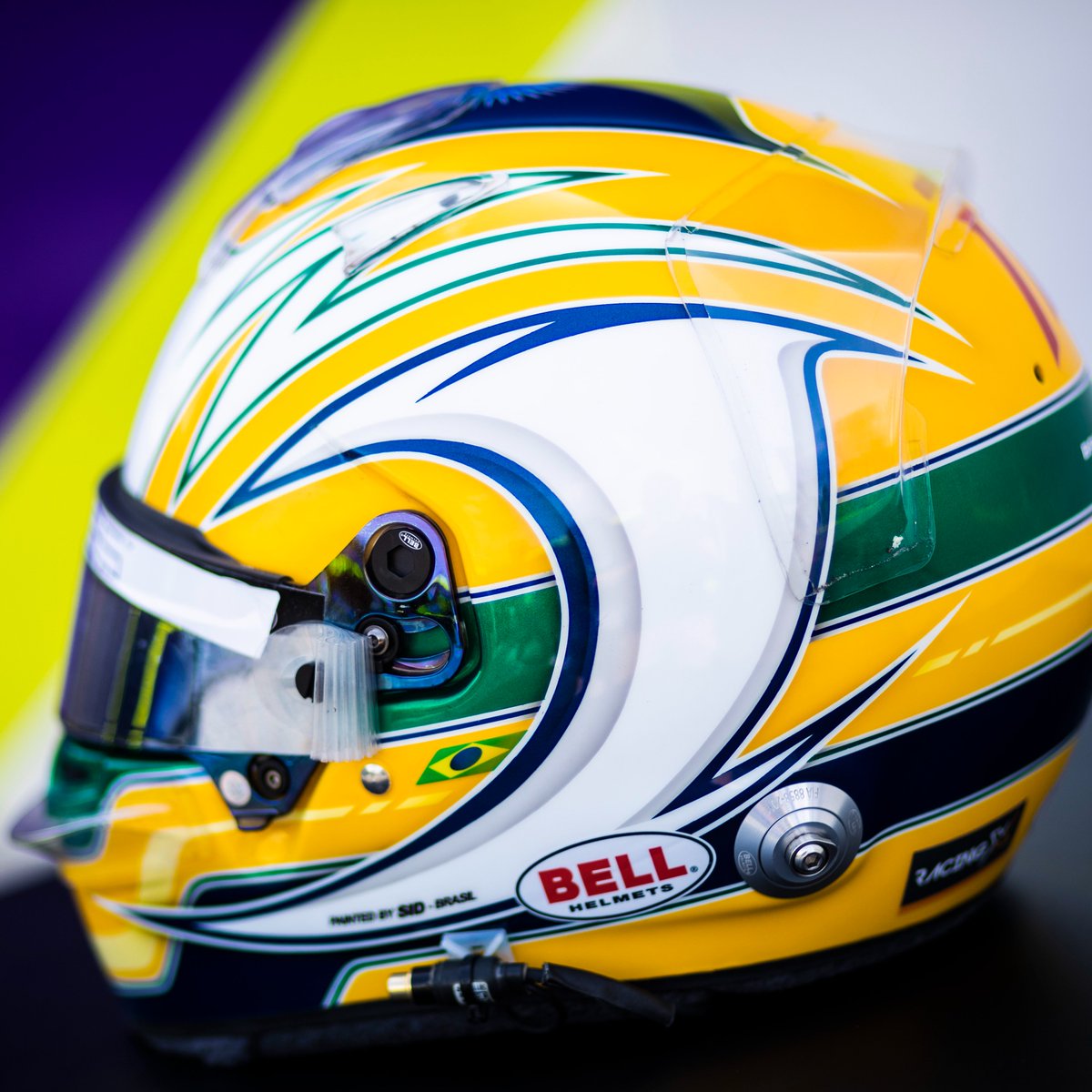 Taking inspiration from Senna's iconic helmet design, we think this lid is 👌 But who wore it during 2022? 🤔 #WSeries #RethinkRacing