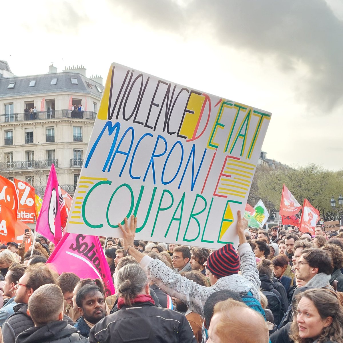 AlecxJPS's tweet photo. ⏚✊️ On est nombreux et deter avec les Soulèvement de la Terre ! #DarmaninDemission https://t.co/jHZNjazqK2