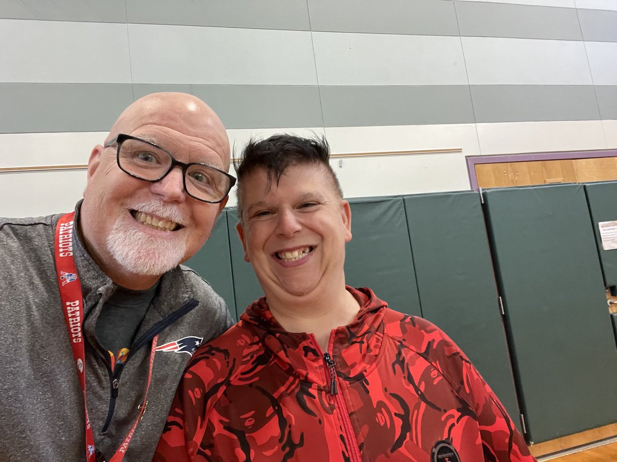 Amherststschool's tweet photo. What a great day with Chaos and Kindness.  Our students and staff loved it.  High energy and a big dose of kindness.⁦@NASHUASCHOOLS⁩ #nsd42 @chaosandkindness https://t.co/yMJNJjyDsw