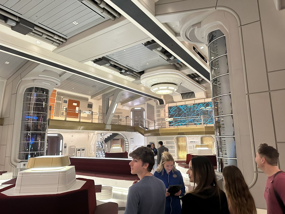 So it is even more beautiful than I imagined. <a href="/snail5e/">reed!</a> <a href="/DisneyDishPod/">Disney Dish Podcast</a> <a href="/LenTesta/">Len Testa | mastodon.social/@LenTesta</a> <a href="/JimHillMedia/">Jim Hill Media</a>