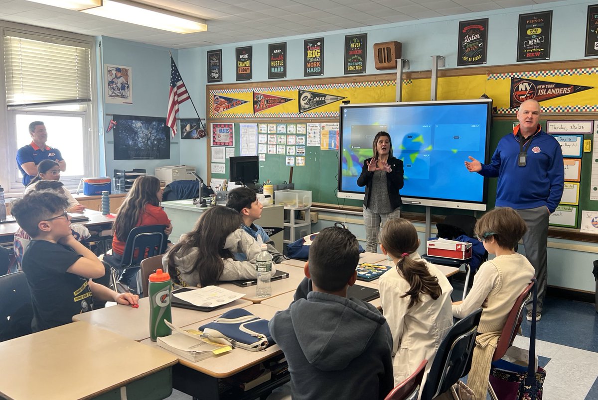 Lexi Mayo tweet media