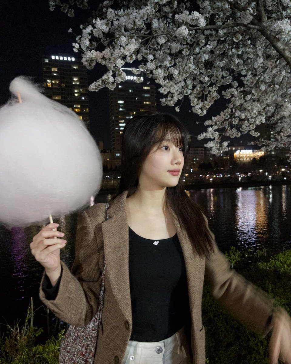 230331 betterlee_0824 instagram Update

🌸

#이나은  #LEENAEUN