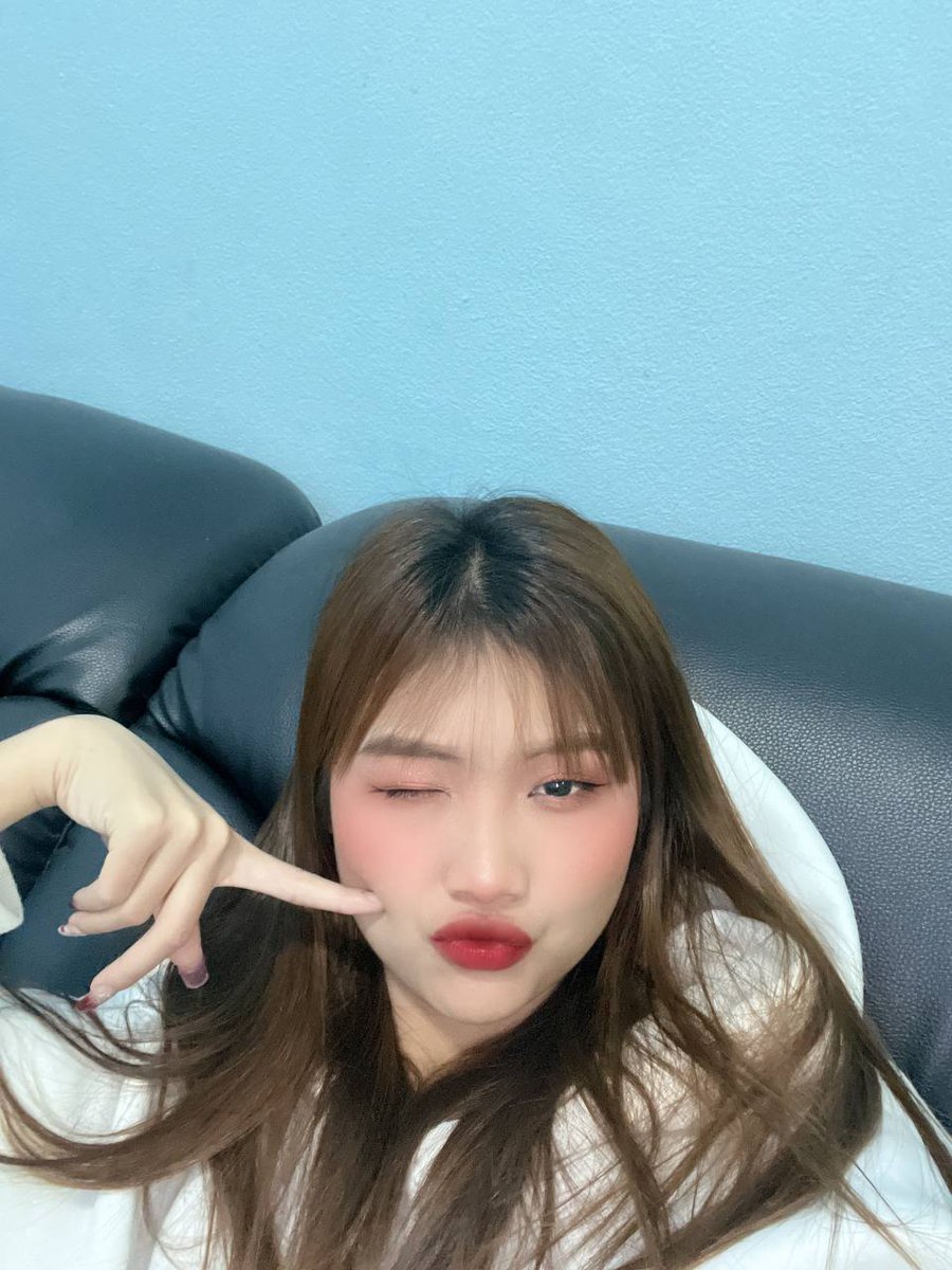 Co Co (@co_coco5) on Twitter photo 