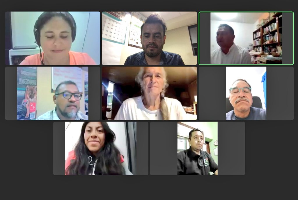 En coordinación con la <a href="/Conabio/">CONABIO</a>, se realizó la 1ª sesión del COCIBIO, un espacio ciudadano, académico y de las OSC para la conservación de la biodiversidad del Estado de #Oaxaca.

<a href="/salomonj/">Salomón Jara Cruz</a>
<a href="/GobOax/">Gobierno de Oaxaca</a>
<a href="/Karime_UndaHarp/">Karime Unda Harp</a>