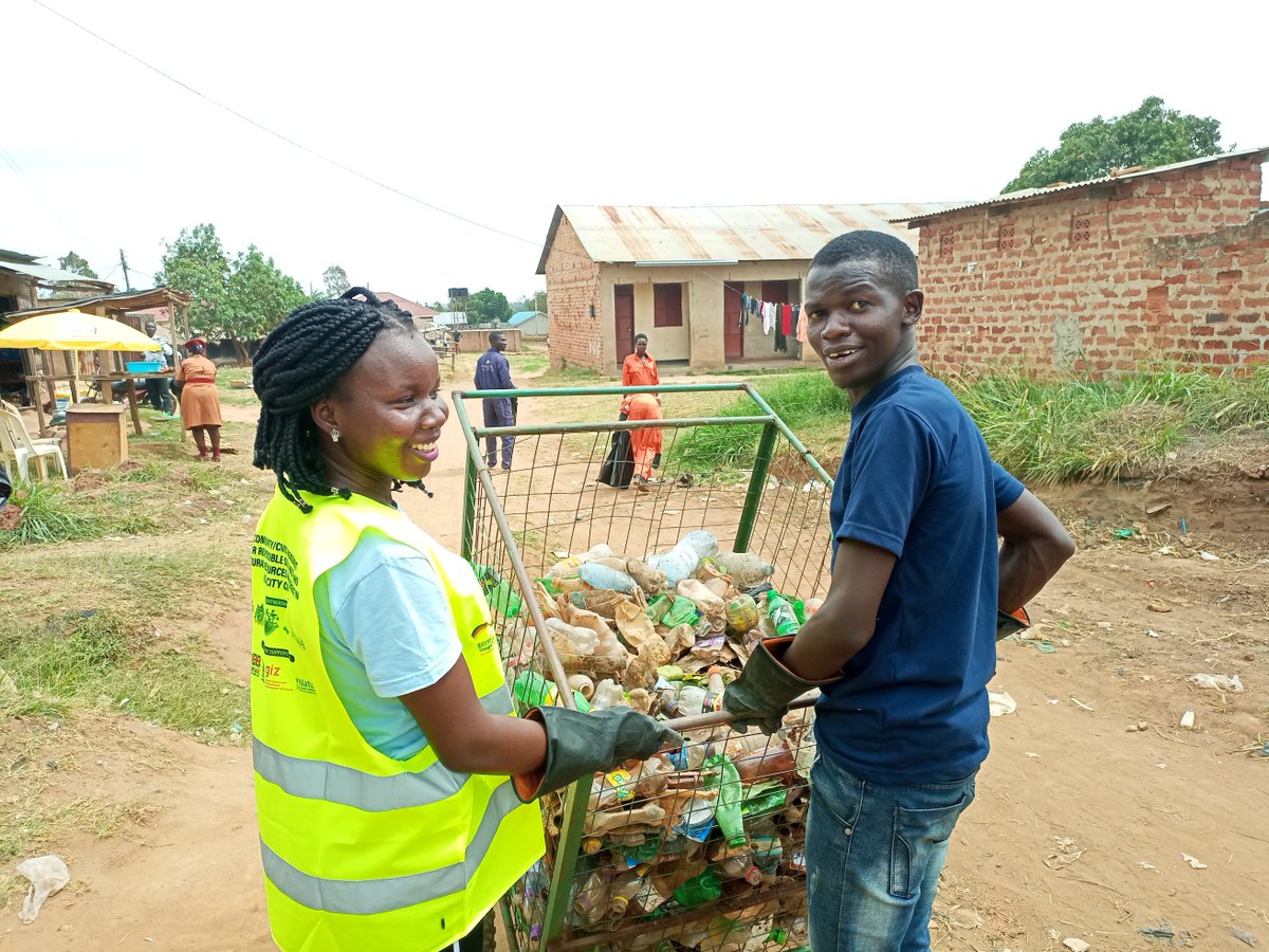 Hon. Kabila Jonathan Obbo (@kabilaobbo) on Twitter photo Today is #InternationalDayOfZeroWaste & so presents an opportunity for us to promote a healthy environment.
No effort is too small to create an impact. Every Action Matters.
Let us build a stronger #Earth TOGETHER🌎
@ObboFoundation <a href="/ceed_uganda/">CEED Uganda</a> <a href="/vanessa_vash/">Vanessa Nakate</a> <a href="/NakabuyeHildaF/">Nakabuye Hilda F.</a> Today is #InternationalDayOfZeroWaste & so presents an opportunity for us to promote a healthy environment.
No effort is too small to create an impact. Every Action Matters.
Let us build a stronger #Earth TOGETHER🌎
@ObboFoundation <a href="/ceed_uganda/">CEED Uganda</a> <a href="/vanessa_vash/">Vanessa Nakate</a> <a href="/NakabuyeHildaF/">Nakabuye Hilda F.</a>