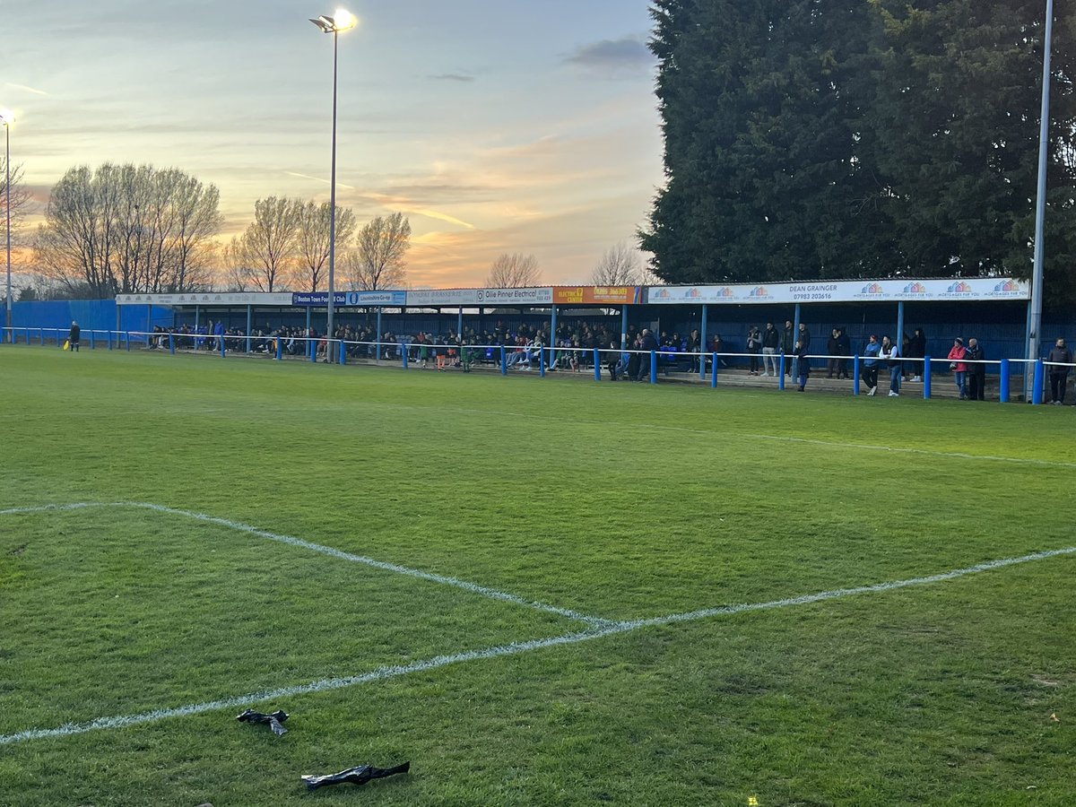 A great turn out at Tattershall Road tonight… score at HT is <a href="/BlackBullFC2/">BlackBullFC</a> Reserves 1, @BCFC_2013 Reserves 1
