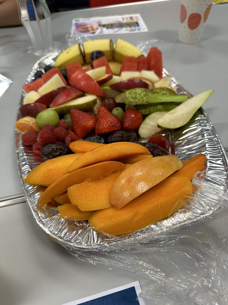 This platter of fresh fruit is very welcome as @UHNMCOO and myself break our fast. Amazing celebration and moment of reflection - thank you to the team at Handsworth <a href="/StJohn_WestMids/">St John Priory Group - West Midlands</a> <a href="/SJAWMids/">SJA West Midlands District</a>