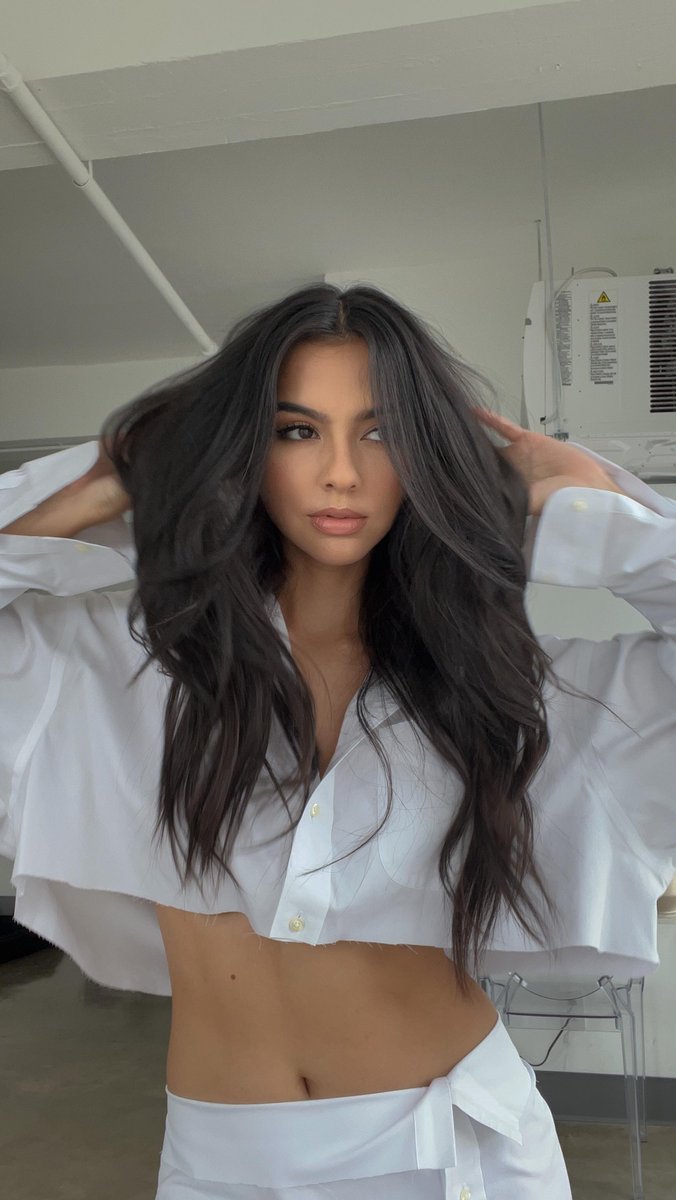 em_ha96's tweet image. Your energy introduces you before you even speak.
#confidence
#readyfortheday
#Grind