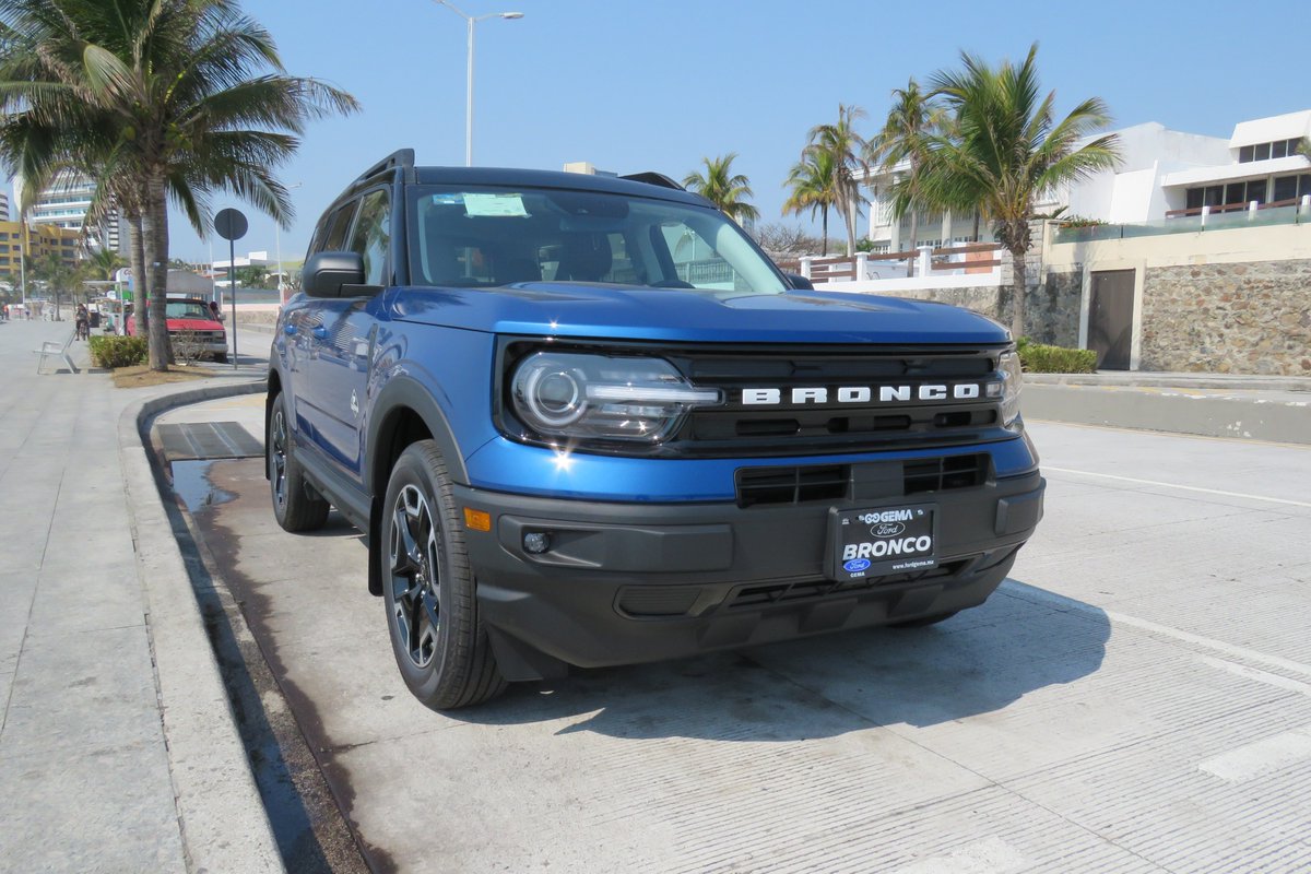 EntreAutosTV's tweet photo. Amigos les comparto imágenes de Bronco Sport 2023 un SUV todoterreno y a la vez familiar. Saludos 
@FordMX @Ford #BroncoSport https://t.co/d3a0rWjQmh